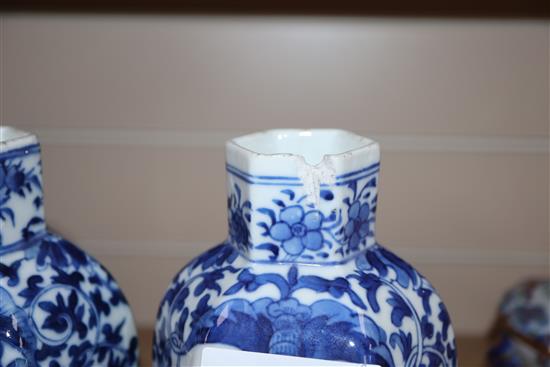 A pair of 19th century Chinese blue and white hexagonal vases H.23.5cm